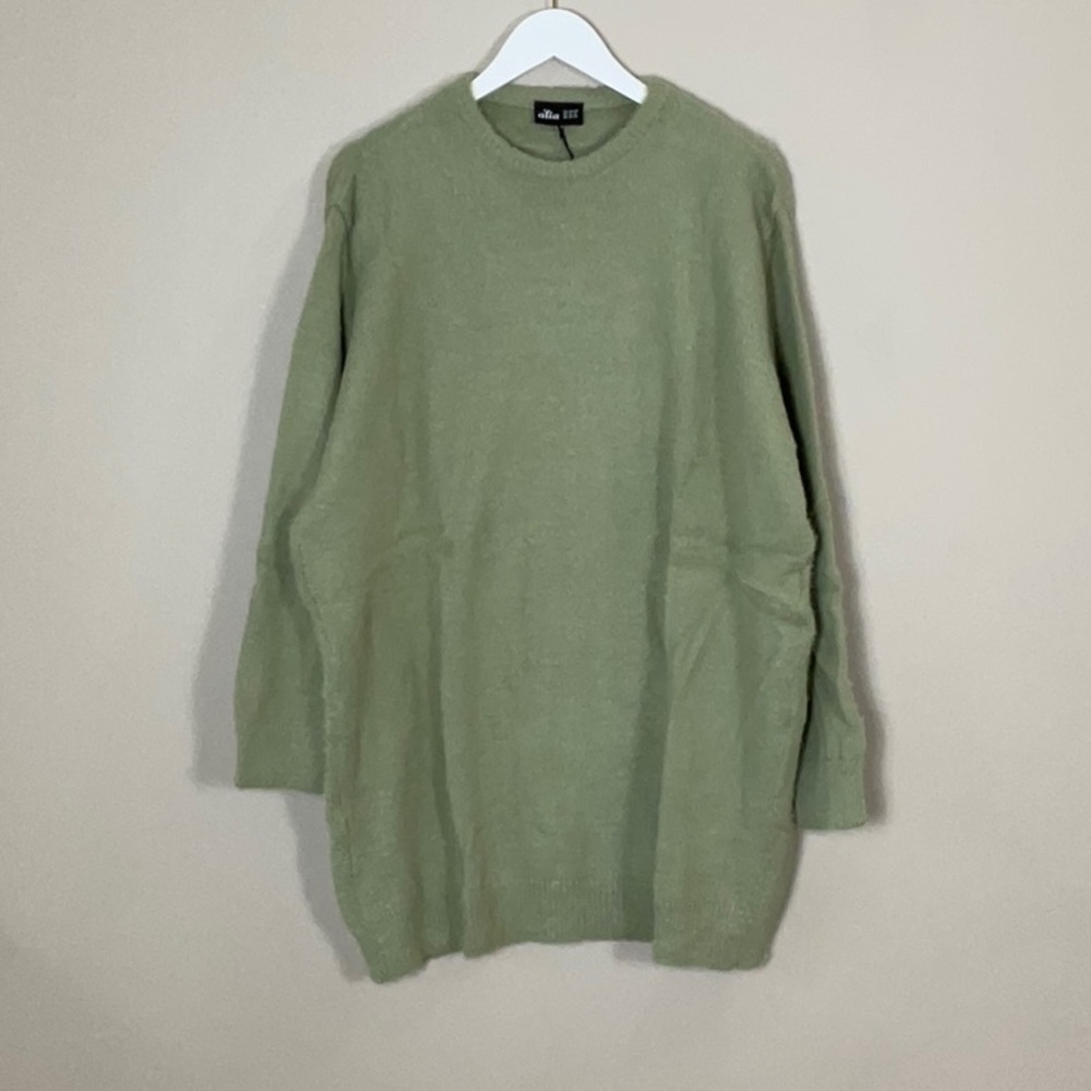 Alia Moss Green oversize sweater